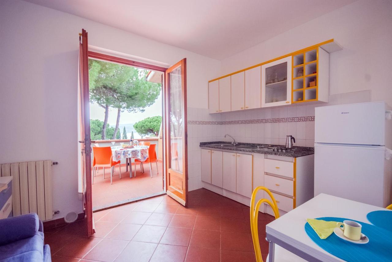 Residence Le Grazie Est Каполивери Экстерьер фото